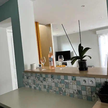 Villa Climatisee Avec Jardin A 10 Minutes Des Plages