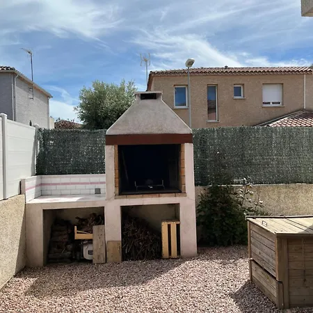 Climatisee Avec Jardin A 10 Minutes Des Plages Villa